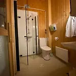 Two Bedroom Duplex With Peaceful Views *
