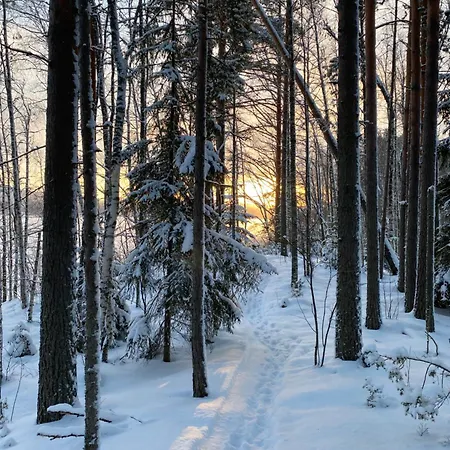 Two Bedroom Duplex With Peaceful Views Appartamento